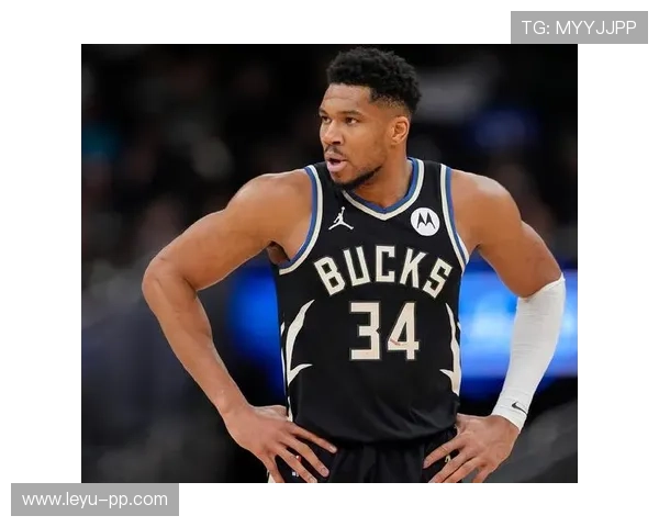 扬尼斯挡拆高效拉开空间，提升雄鹿核心得分能力