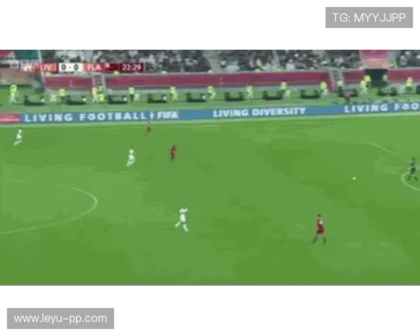 回传规则详解：守门员何种回传不得用手触球与例外